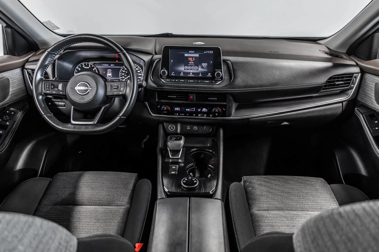2023 Nissan Rogue Sv Tech Awd Main Image