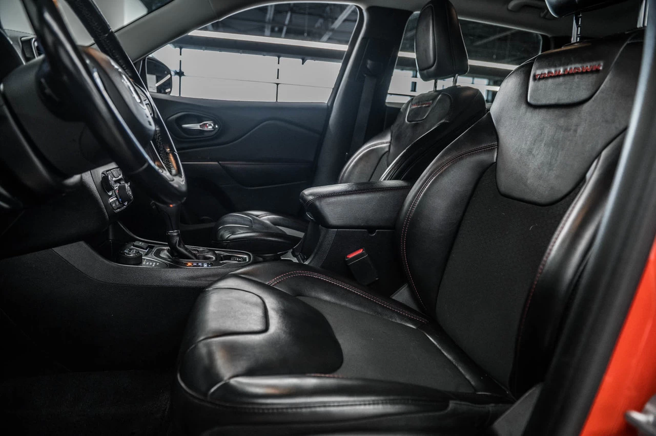 2021 Jeep Cherokee Trailhawk V6 Awd Image principale