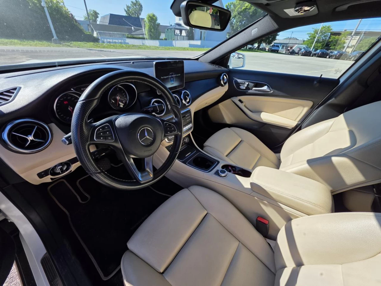 2020 Mercedes-Benz GLA250 GLA 250 4MATIC SUV Main Image