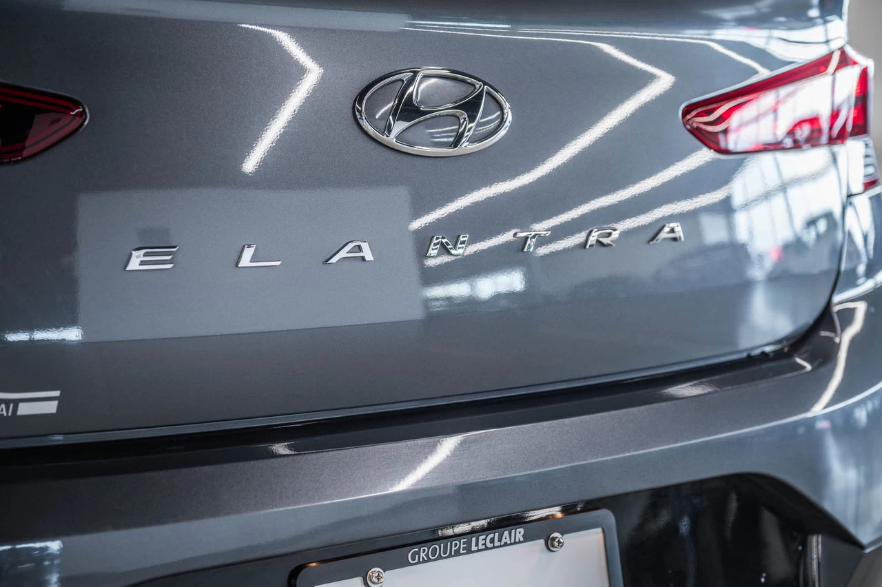 2019 Hyundai Elantra Luxury Image principale
