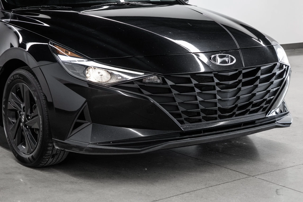 2022 Hyundai Elantra Preferred Image principale