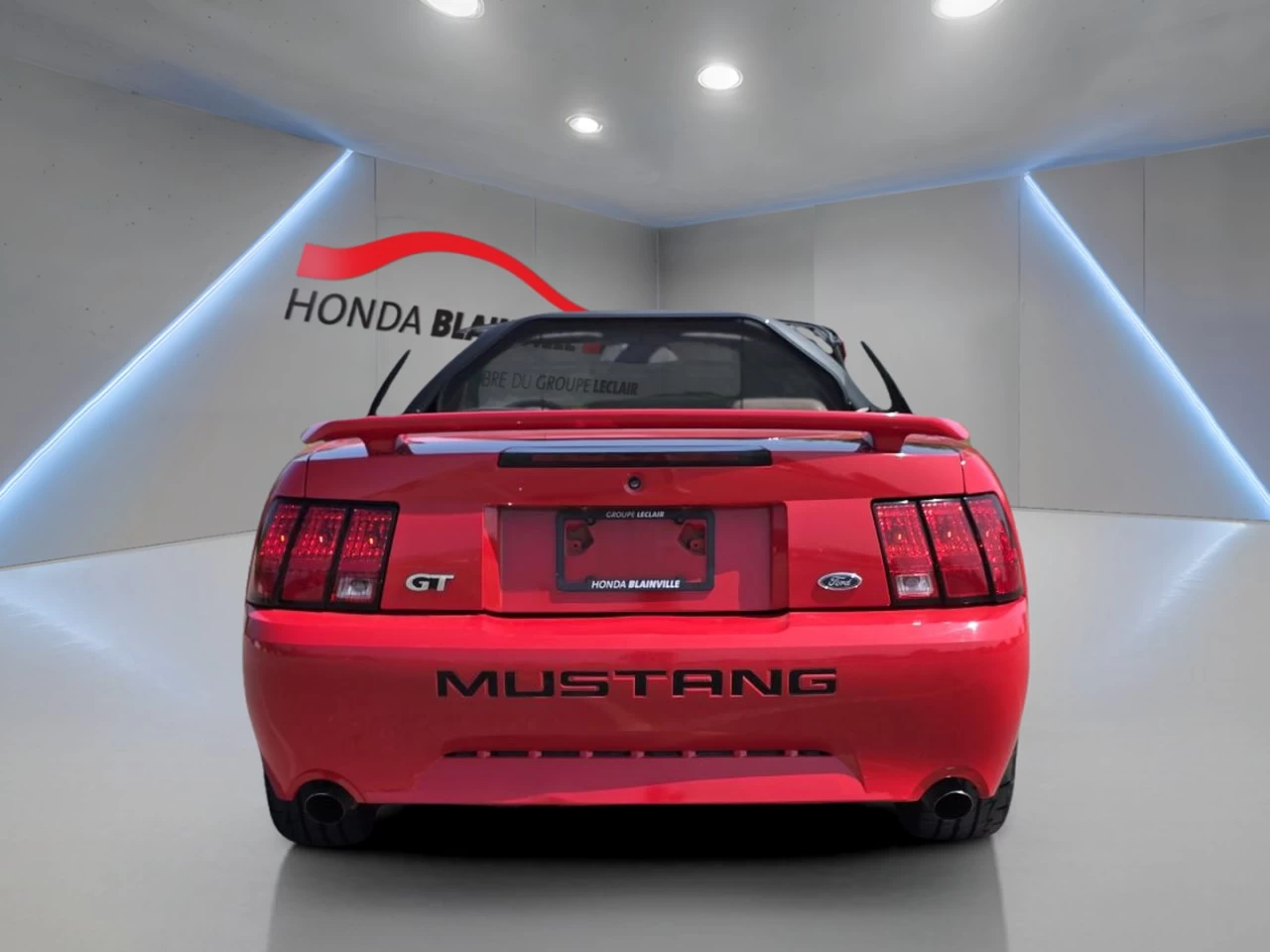 2003 Ford Mustang 2dr Convertible GT Main Image