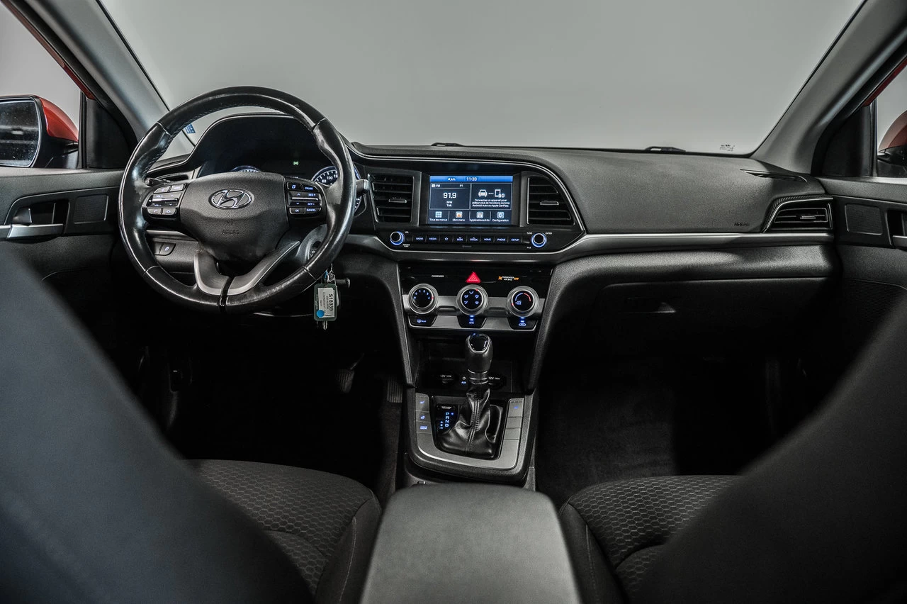 2020 Hyundai Elantra Preferred Image principale