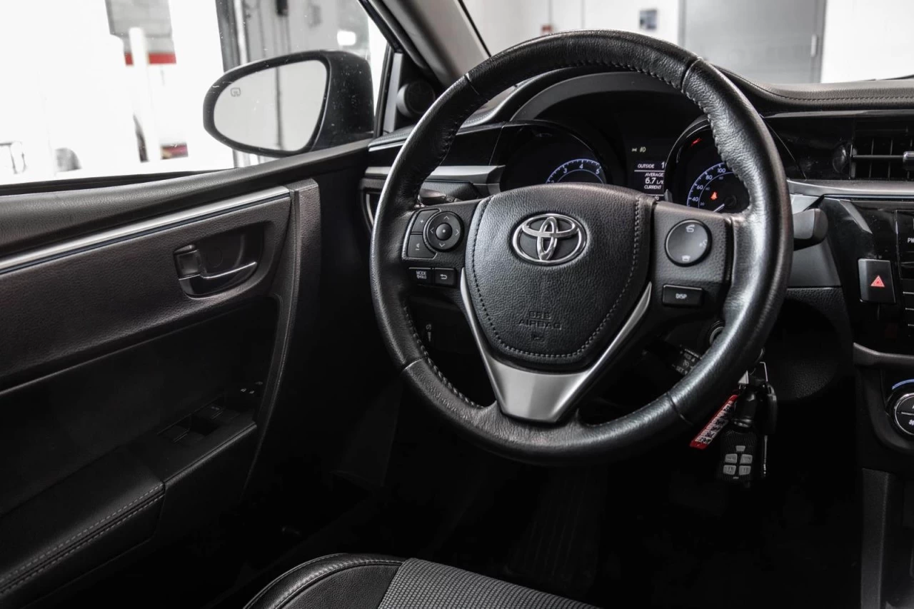 2015 Toyota Corolla Automatique AUBAINE!!! Main Image
