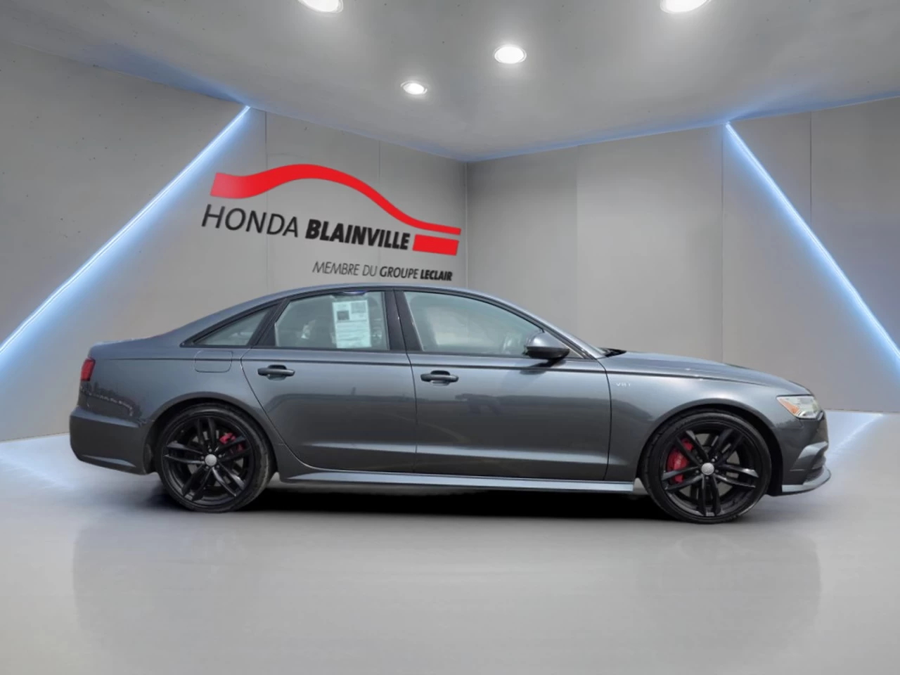 2017 Audi S6 4dr Sdn Image principale