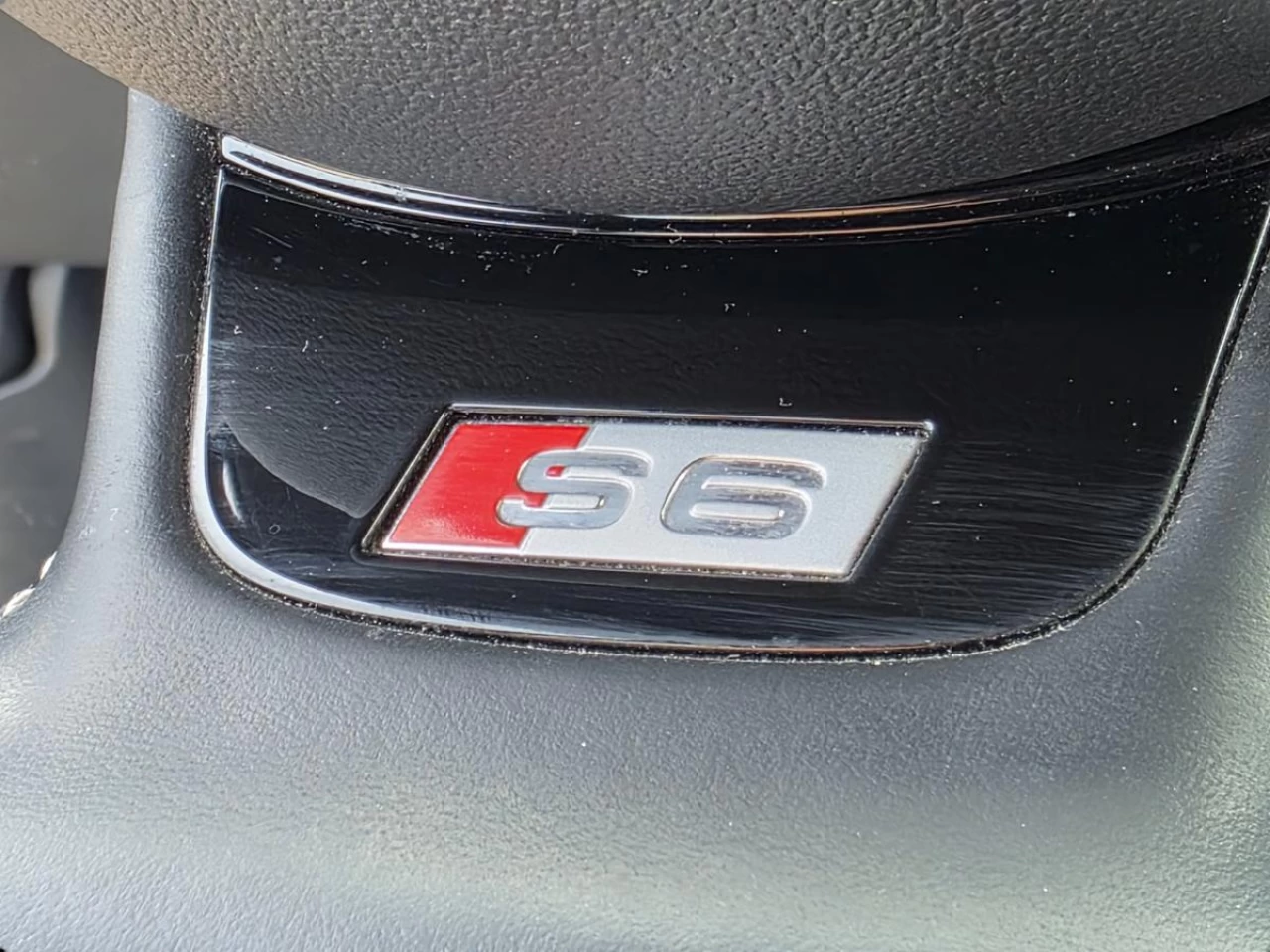 2017 Audi S6 4dr Sdn Image principale
