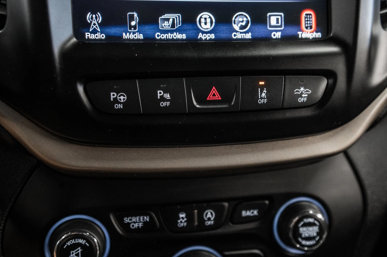 2016 Jeep Cherokee Limited V6 Awd Main Image