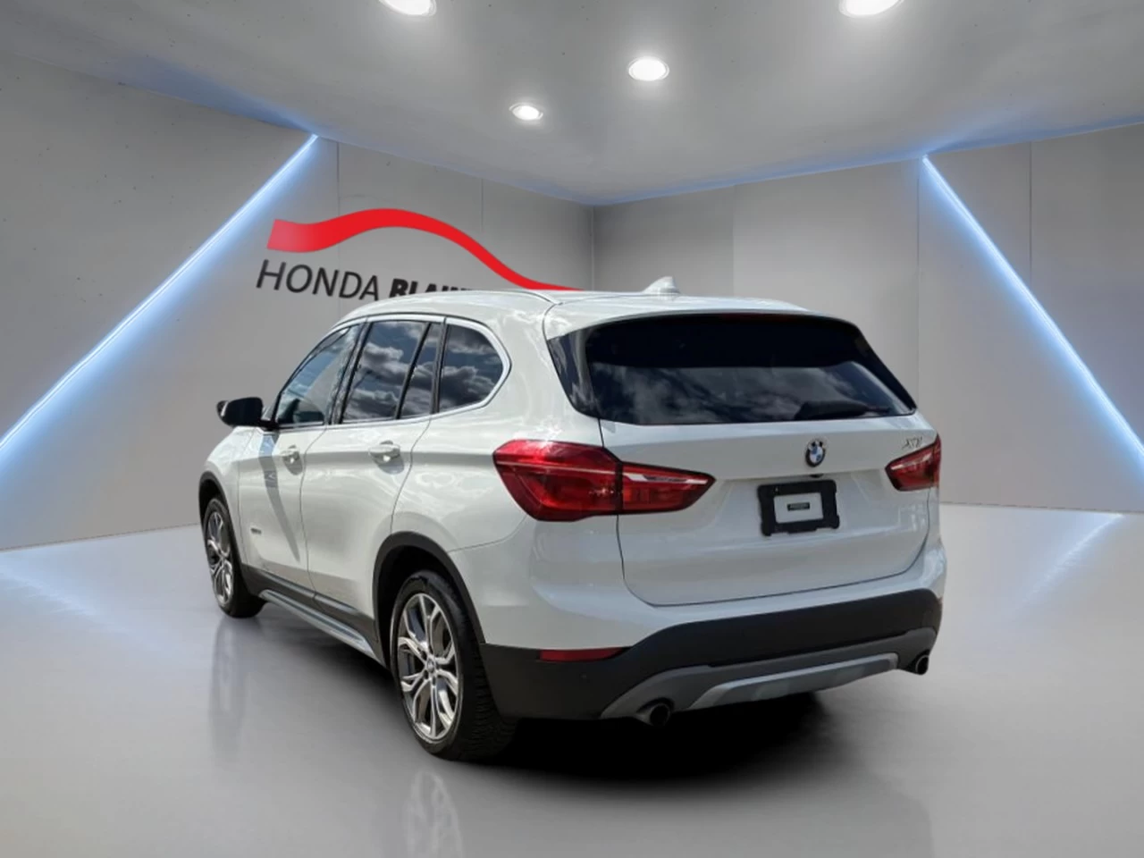 2018 BMW X1 Sports Activity Vehicle Image principale