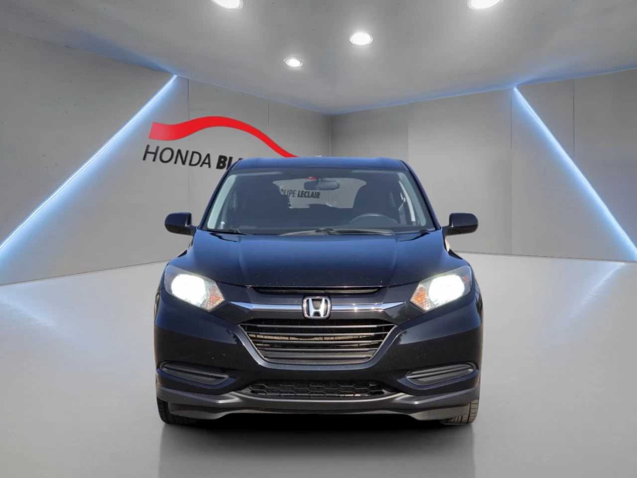 2018 Honda HR-V LX 2WD Manual Main Image