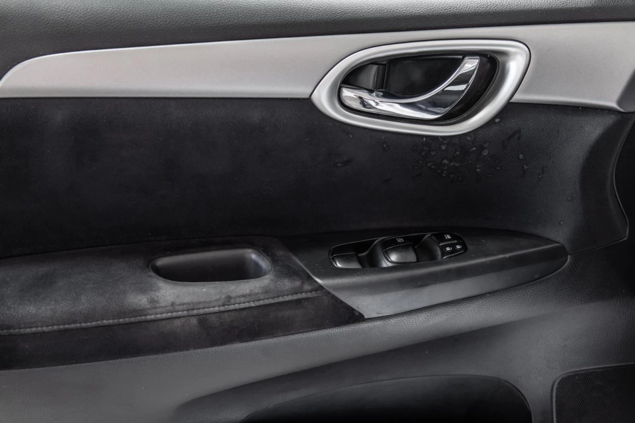 2013 Nissan Sentra Manuell BAS KM GARANTIE 1 AN Image principale