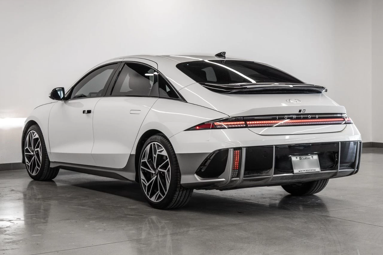 2023 Hyundai IONIQ 6 Preferred Awd Image principale