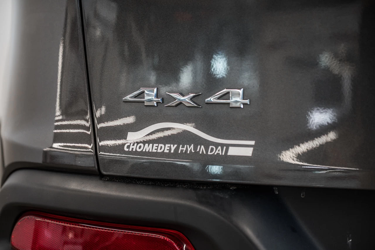 2016 Jeep Cherokee Limited V6 Awd Main Image