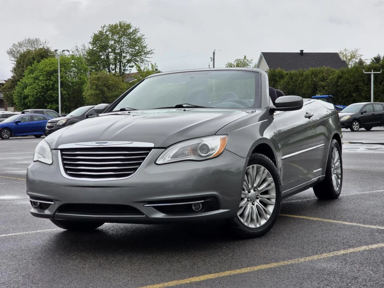 2013 Chrysler 200 2dr Conv Touring Main Image