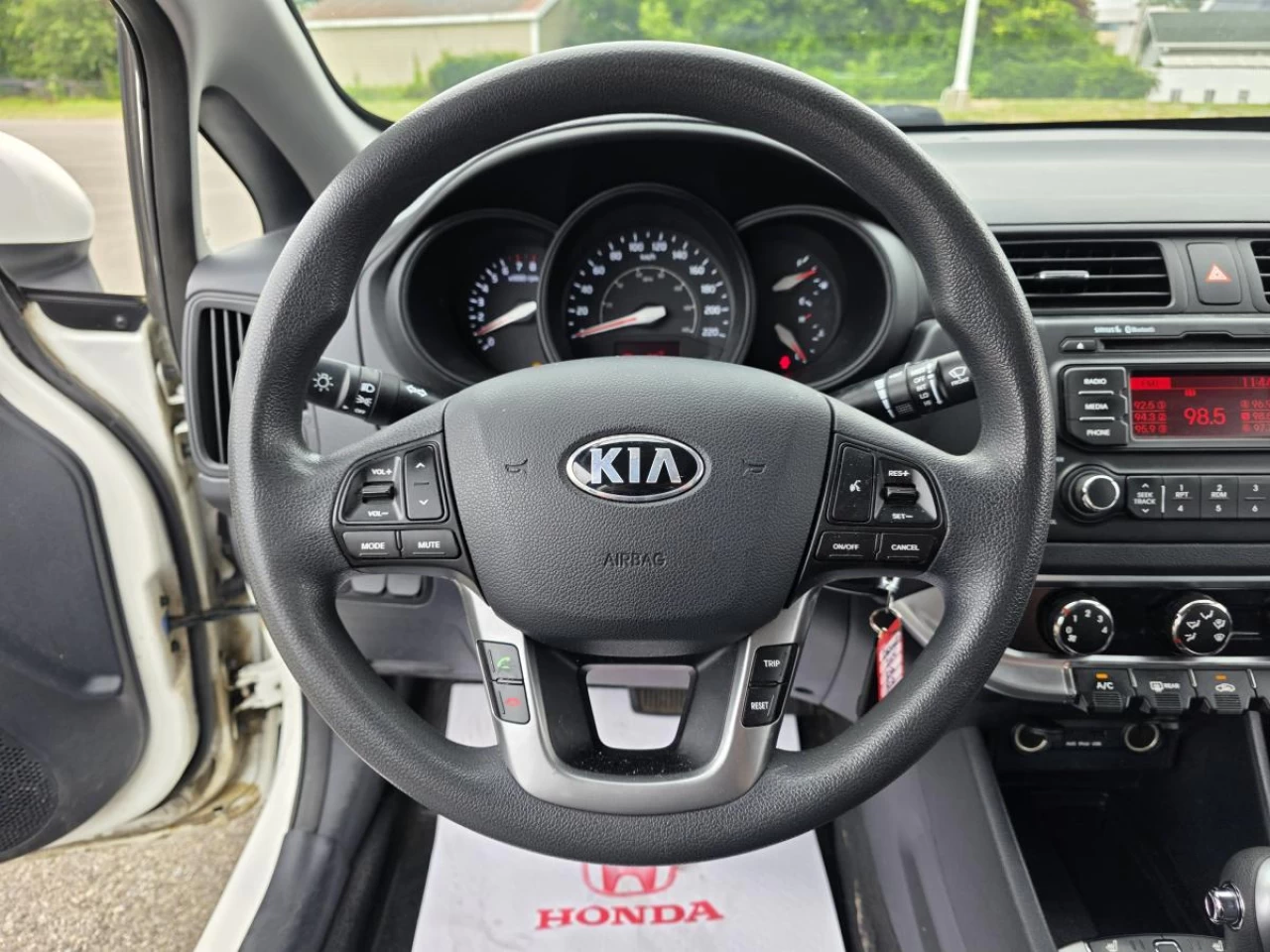 2014 Kia Rio 4dr Sdn Auto LX+ Image principale