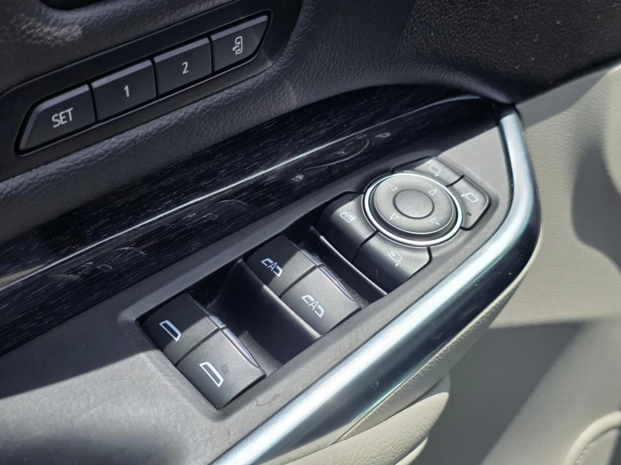 2022 Cadillac XT4 AWD 4dr Premium Luxury Main Image