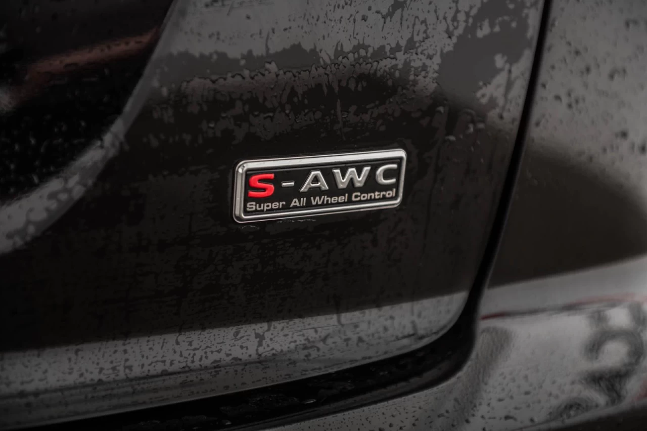 2022 Mitsubishi Eclipse Cross GT AWC+TOIT.PANO+CUIR+VOLANT/SIEGES.CHAUFF Main Image