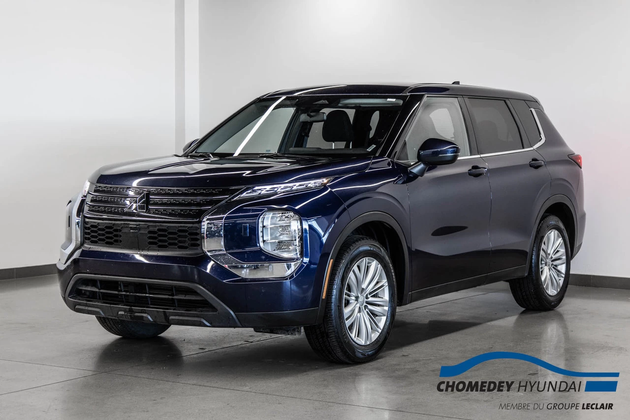 2024 Mitsubishi Outlander Es Awd 7pass Main Image
