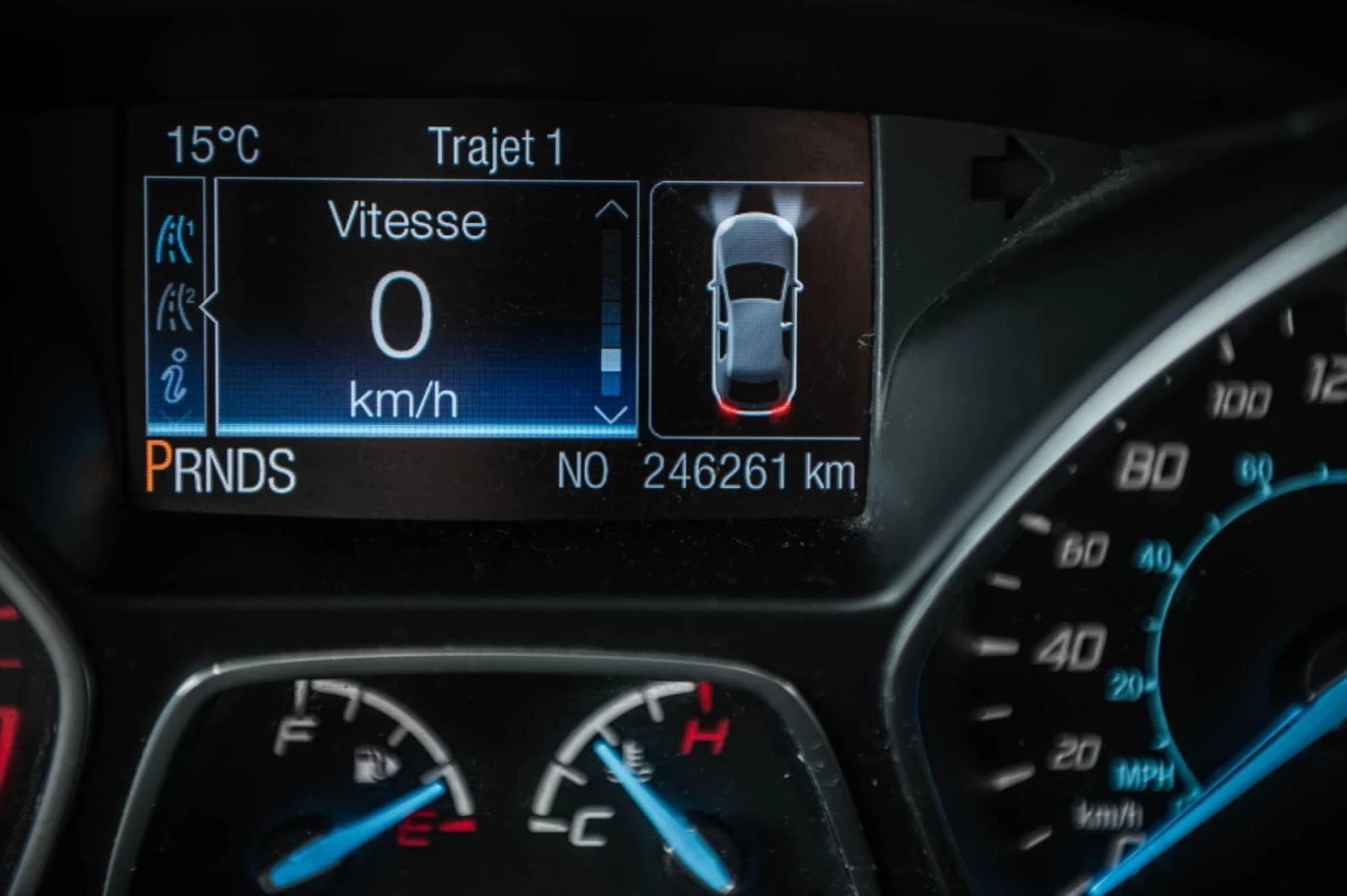 2014 Ford Escape 4WD SE AUBAINE! Image principale