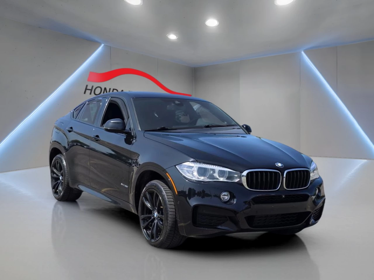 2018 BMW X6 Sports Activity Coupe Main Image