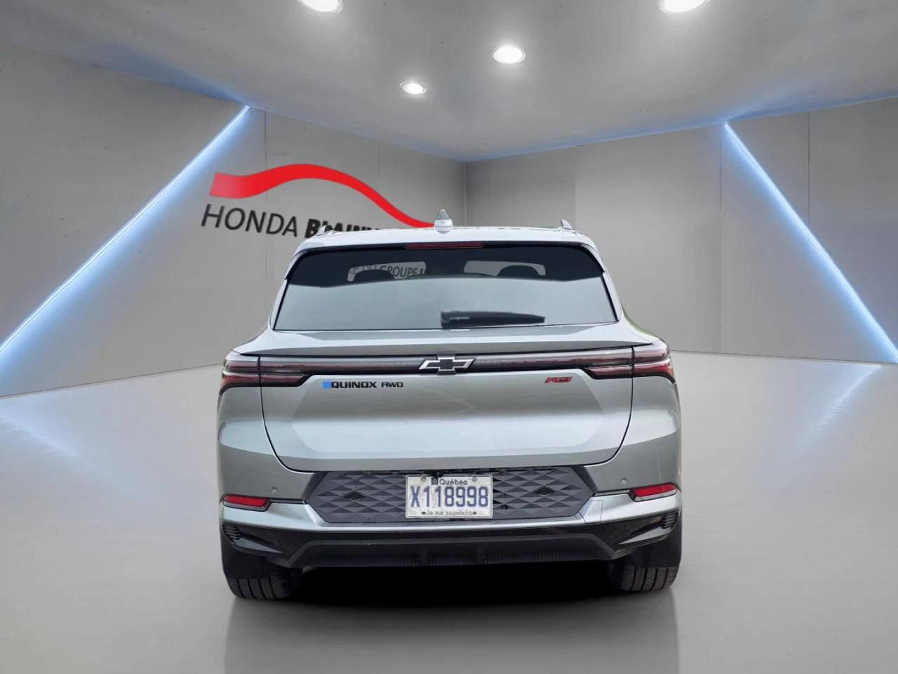 2025 Chevrolet Equinox EV 4dr RS Image principale