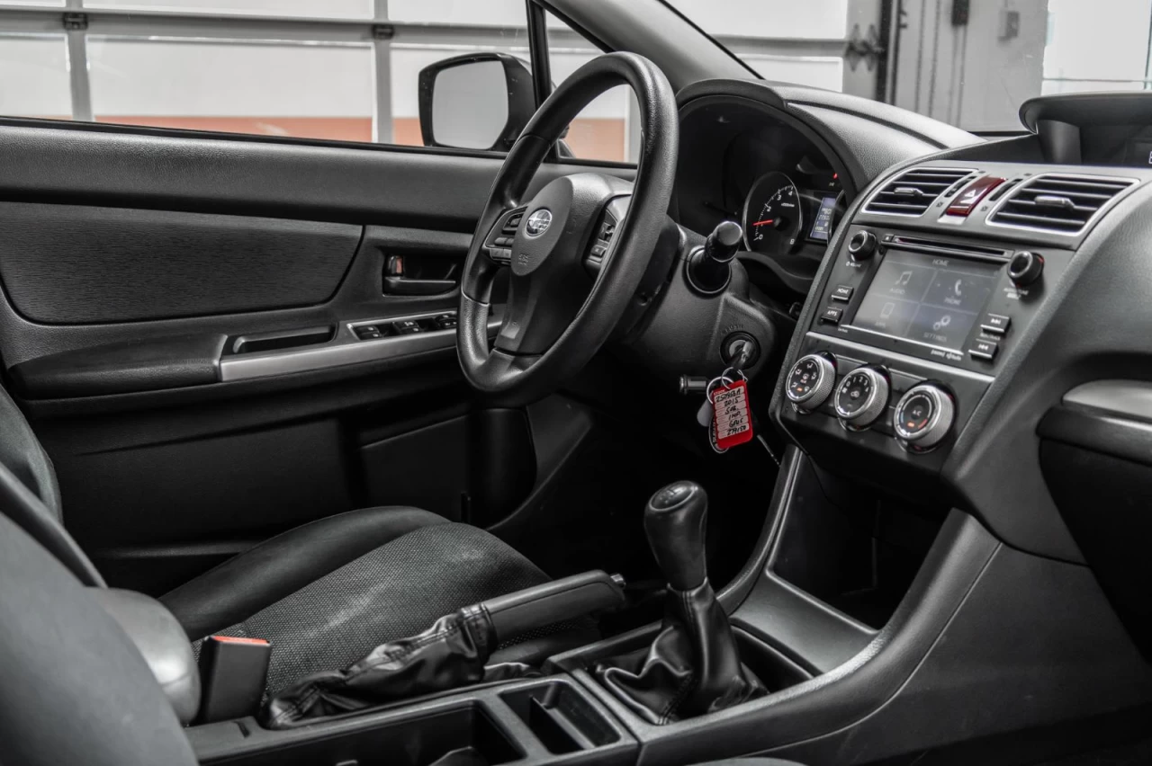 2015 Subaru Impreza Manuelle 4x4  AUBAINE! Image principale