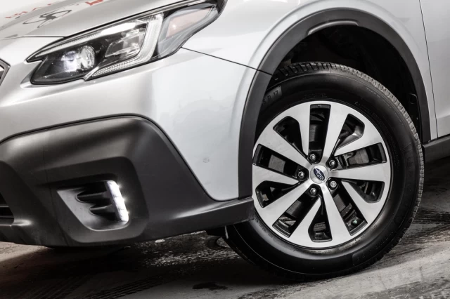 Subaru Outback Touring TOIT.OUVRANT+VOLANT/SIEGES.CHAUFF+CARPLAY 2021