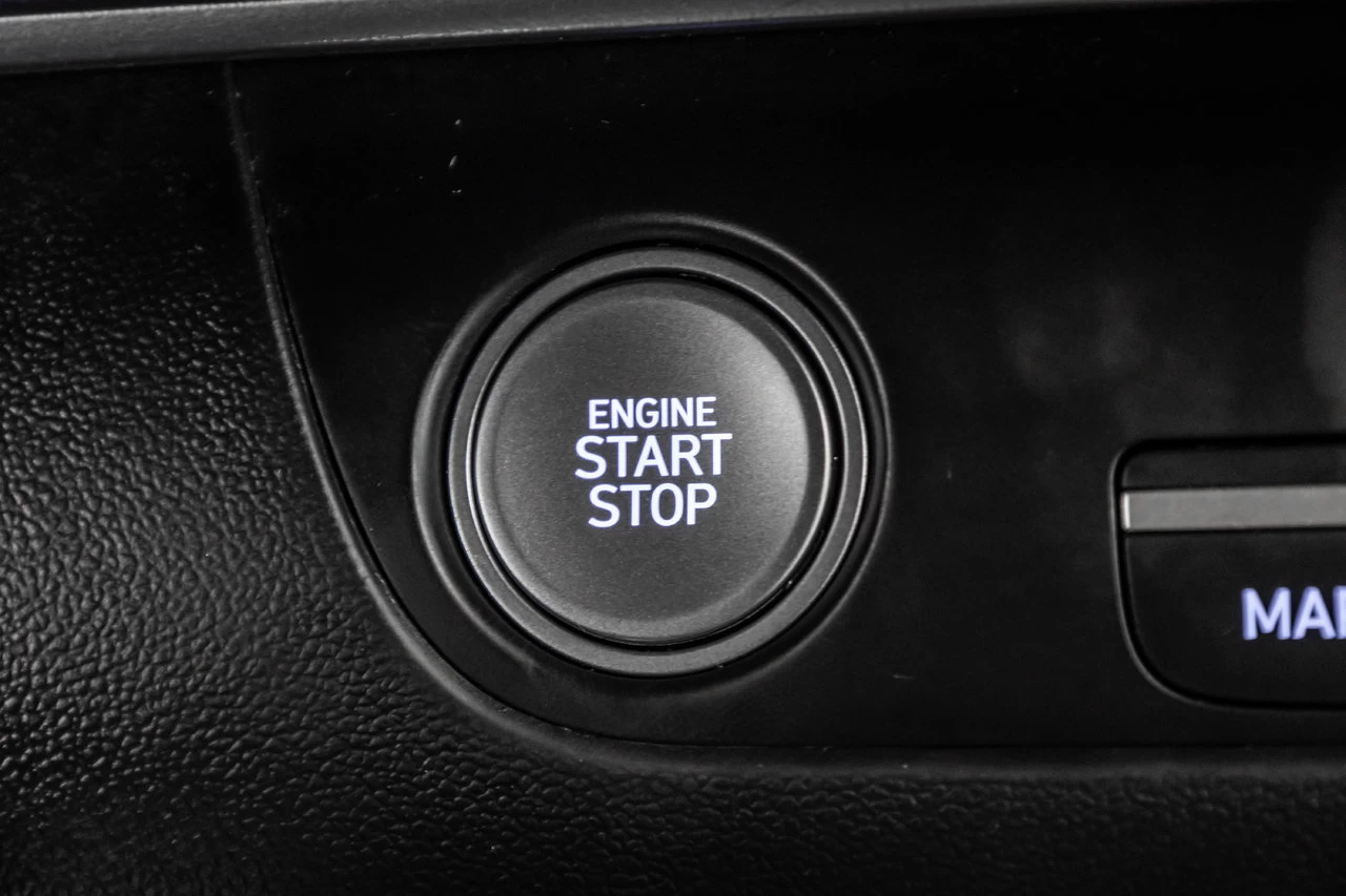 2024 Hyundai Elantra Preferred Tech Image principale