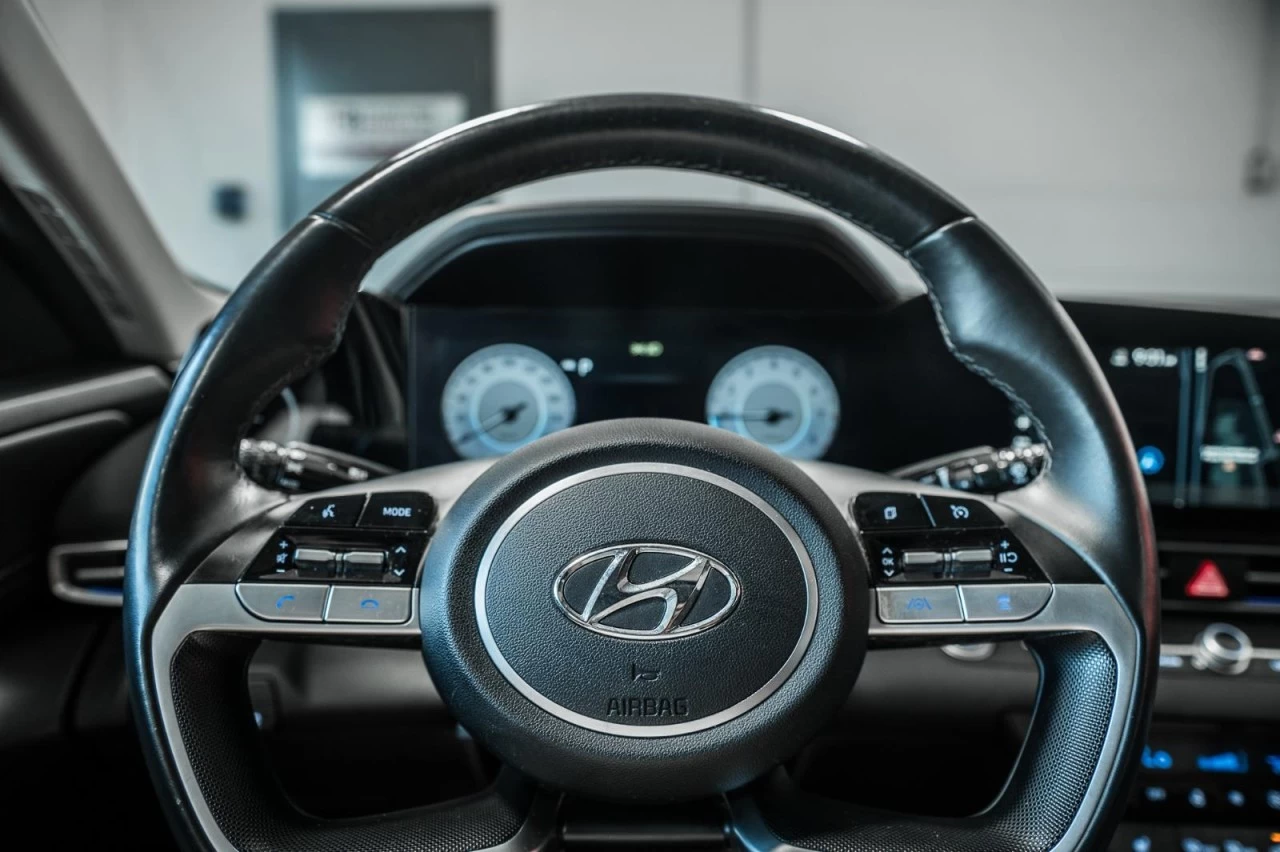 2023 Hyundai Elantra Luxury CUIR+CARPLAY+SIEGES.CHAUFFANTS Main Image