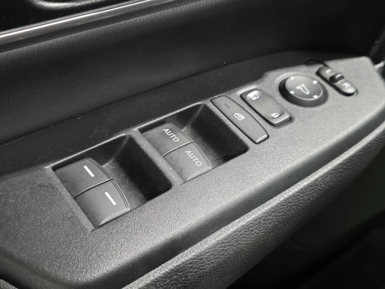 2020 Honda CR-V Touring AWD Main Image