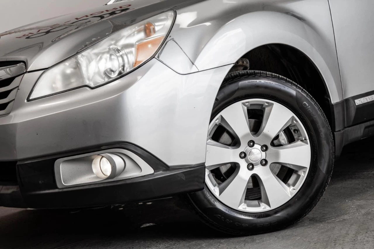 2012 Subaru Outback Automatique -4x4 Image principale