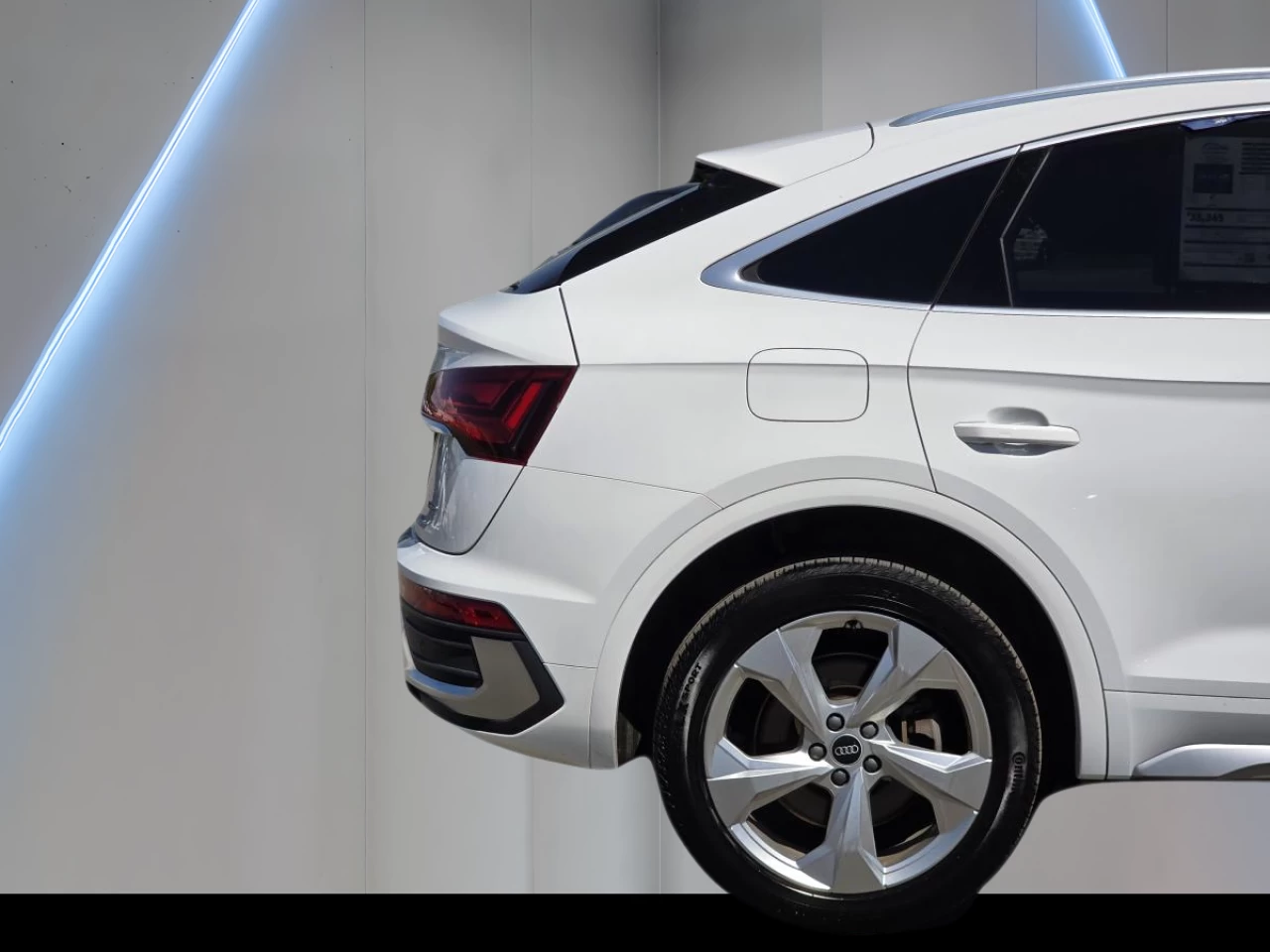 2021 Audi Q5 Progressiv 45 TFSI quattro Image principale