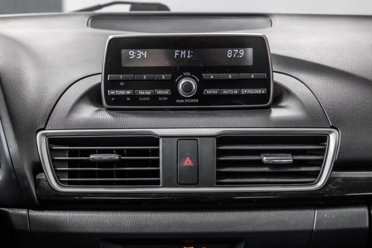 2015 Mazda Mazda3 Manuelle AUBAINE!!! Main Image