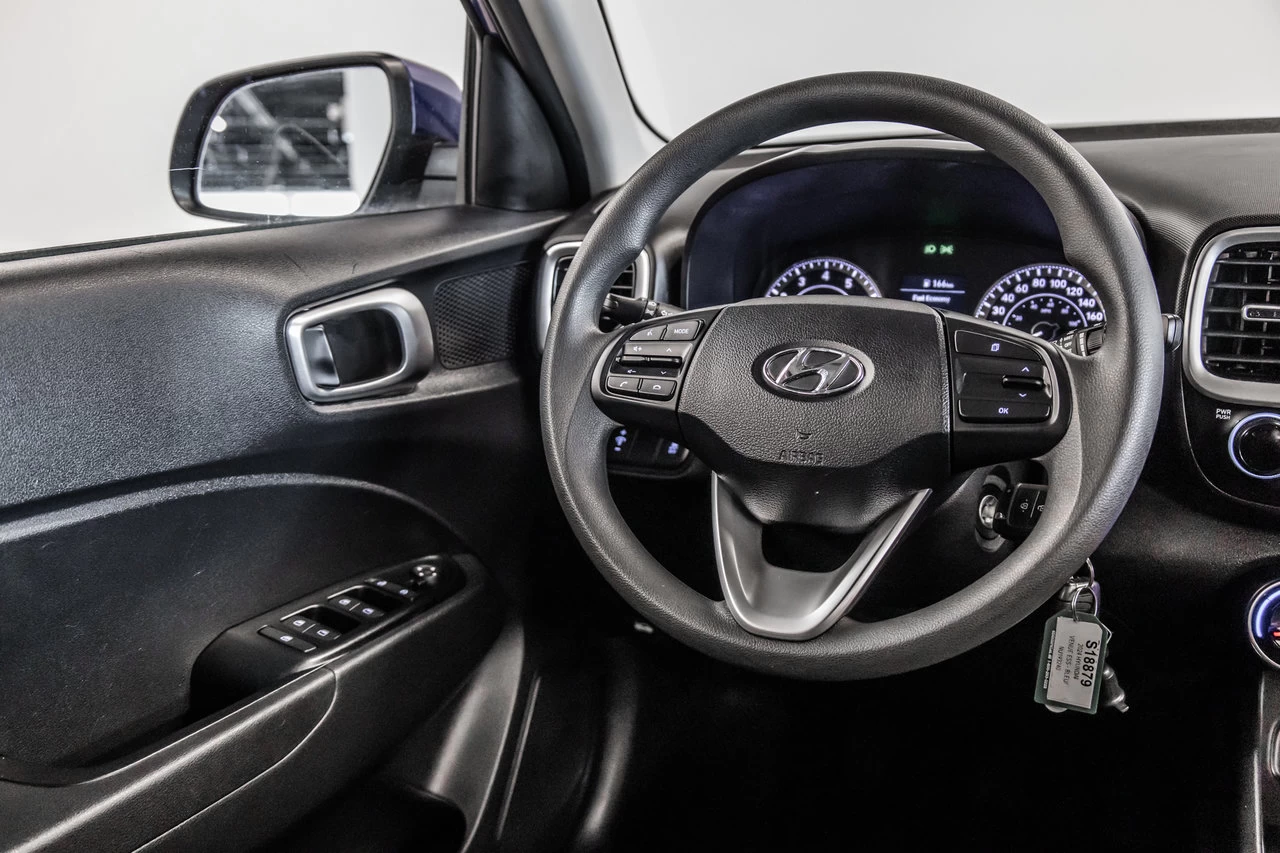 2022 Hyundai Venue Essential Image principale