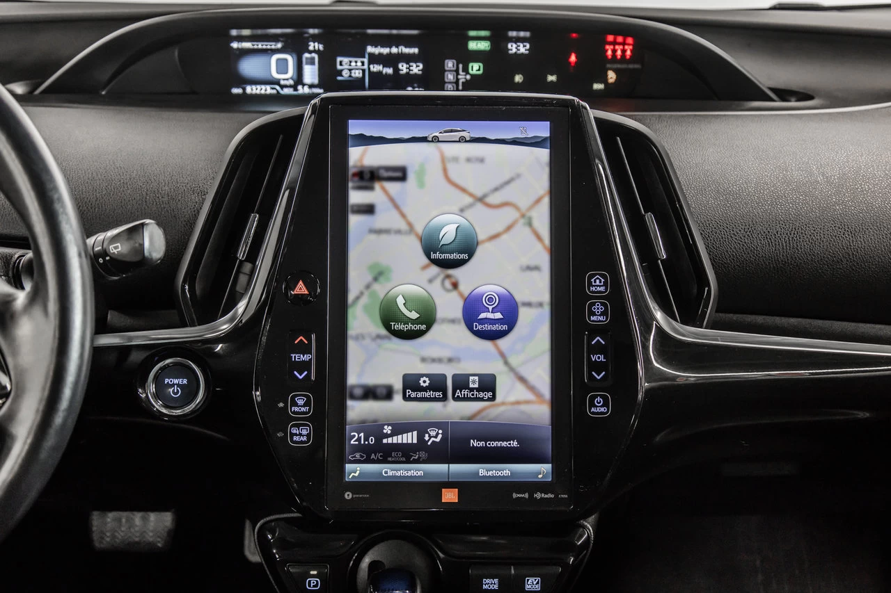 2019 Toyota Prius Tech. E-Awd Main Image