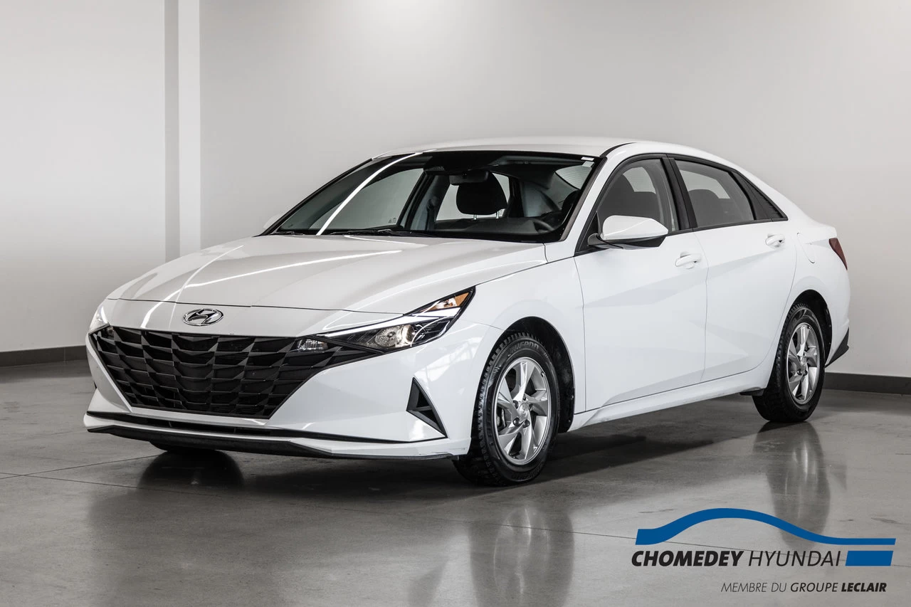2022 Hyundai Elantra Essential Image principale