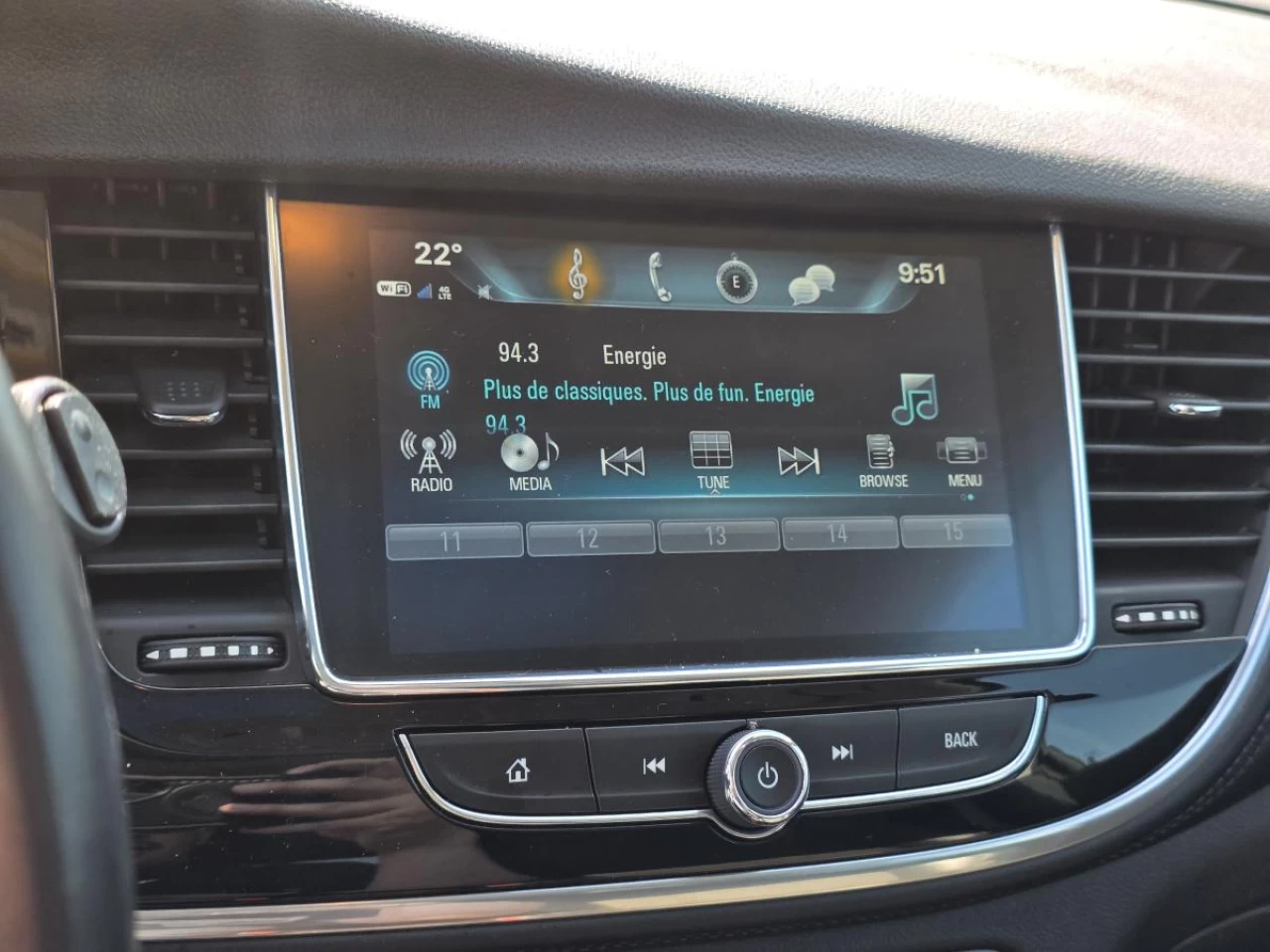 2019 Buick Encore Sport Touring FWD Main Image