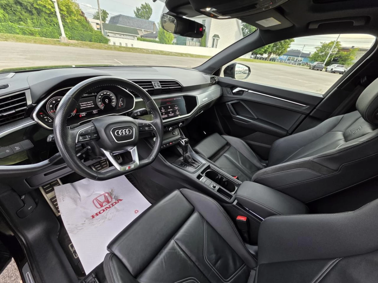 2020 Audi Q3 Technik 45 TFSI quattro Main Image