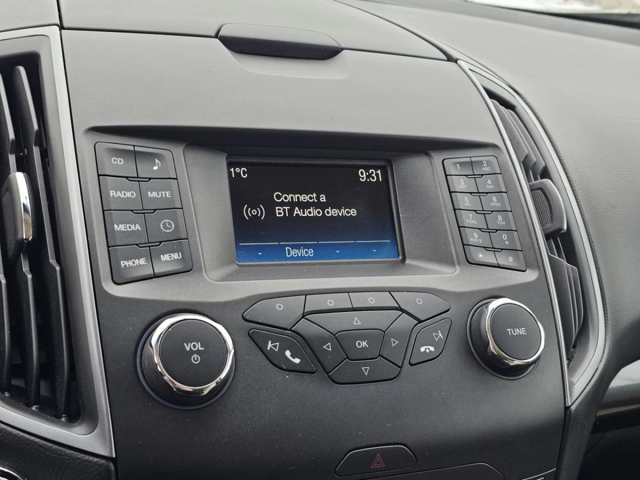2017 Ford Edge 4dr SE FWD Image principale