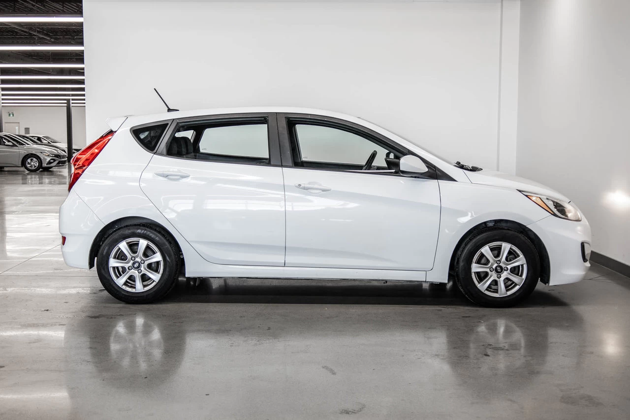 2017 Hyundai Accent L A/c Main Image