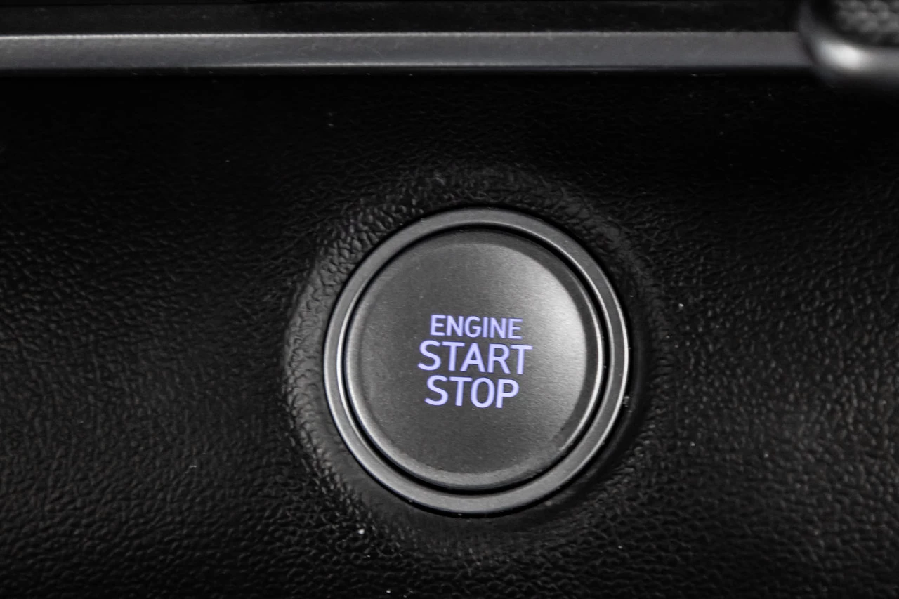 2022 Hyundai Elantra hybrid Preferred Main Image