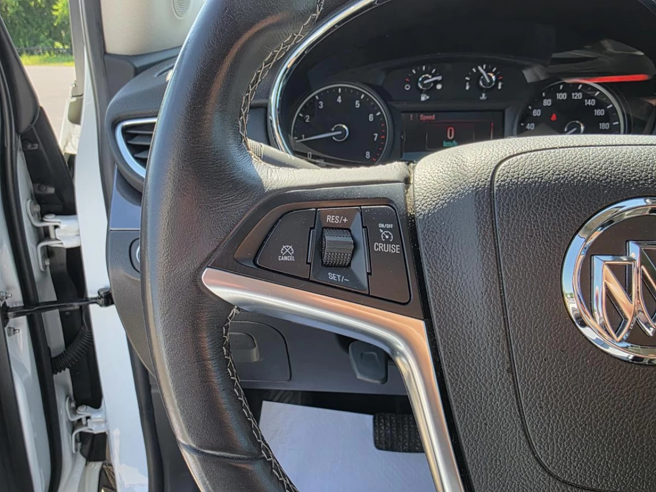 2019 Buick Encore Sport Touring FWD Main Image