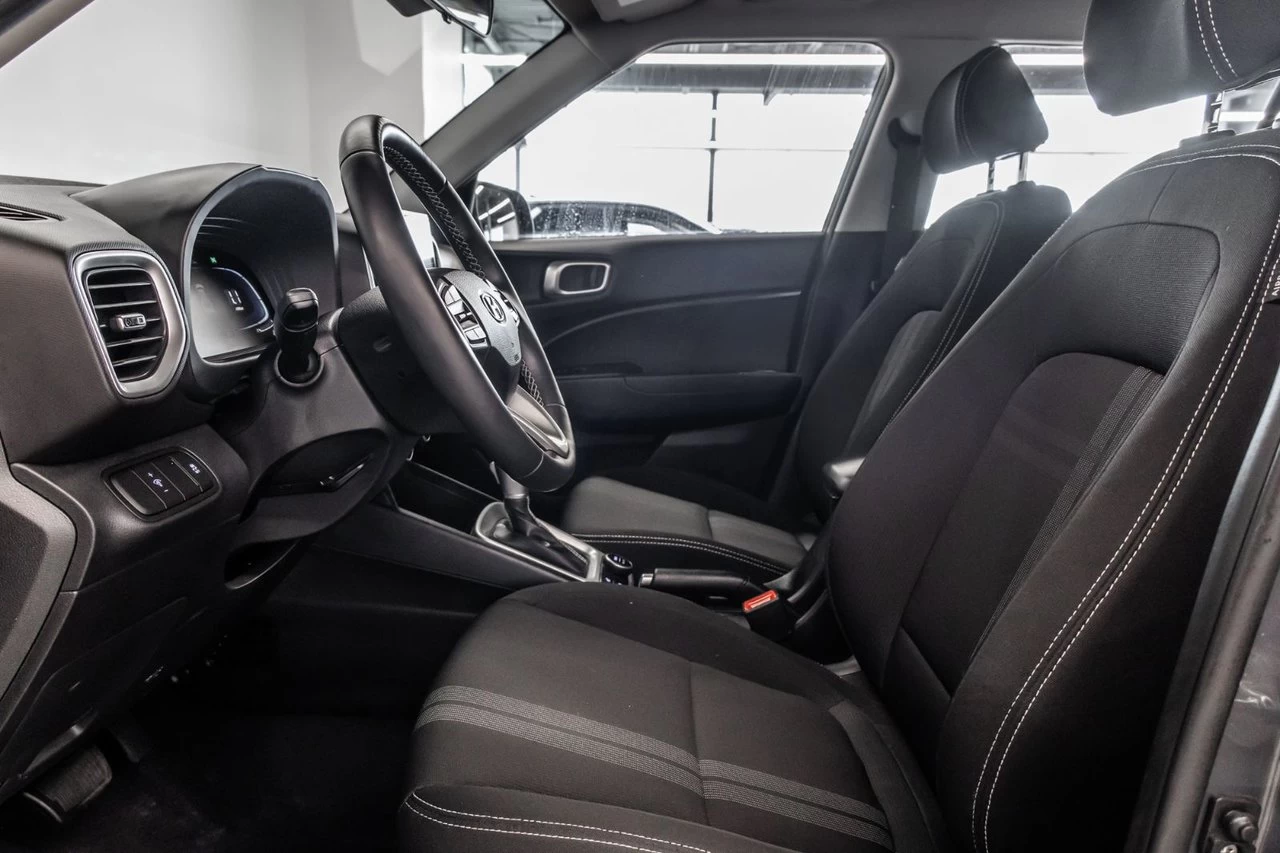 2024 Hyundai Venue Preferred Image principale