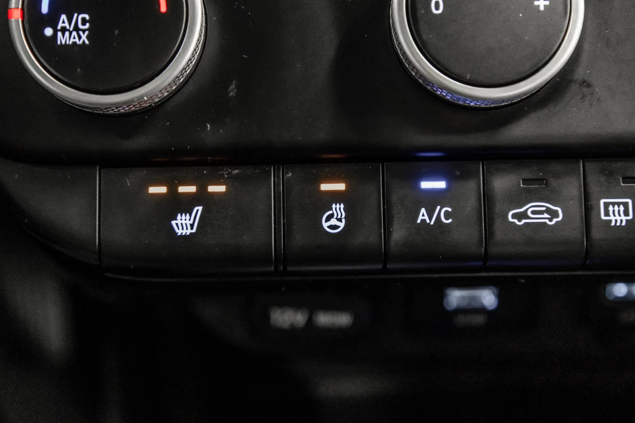 2022 Hyundai Elantra Preferred Image principale
