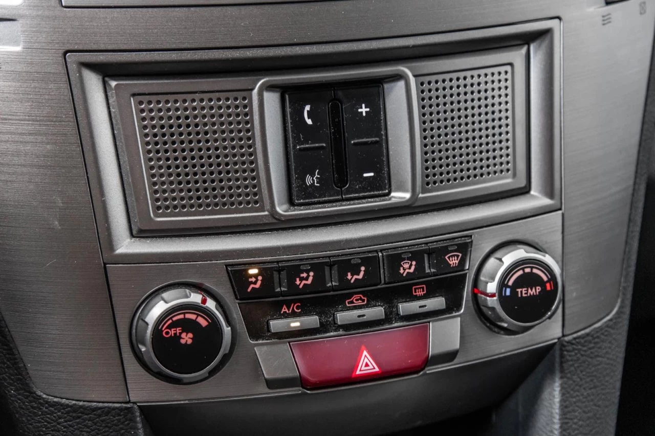 2012 Subaru Outback Automatique -4x4 Image principale