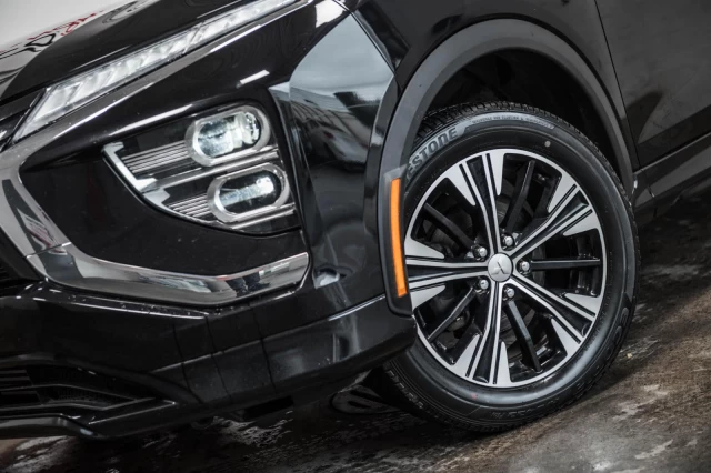 Mitsubishi Eclipse Cross GT AWC+TOIT.PANO+CUIR+VOLANT/SIEGES.CHAUFF 2022