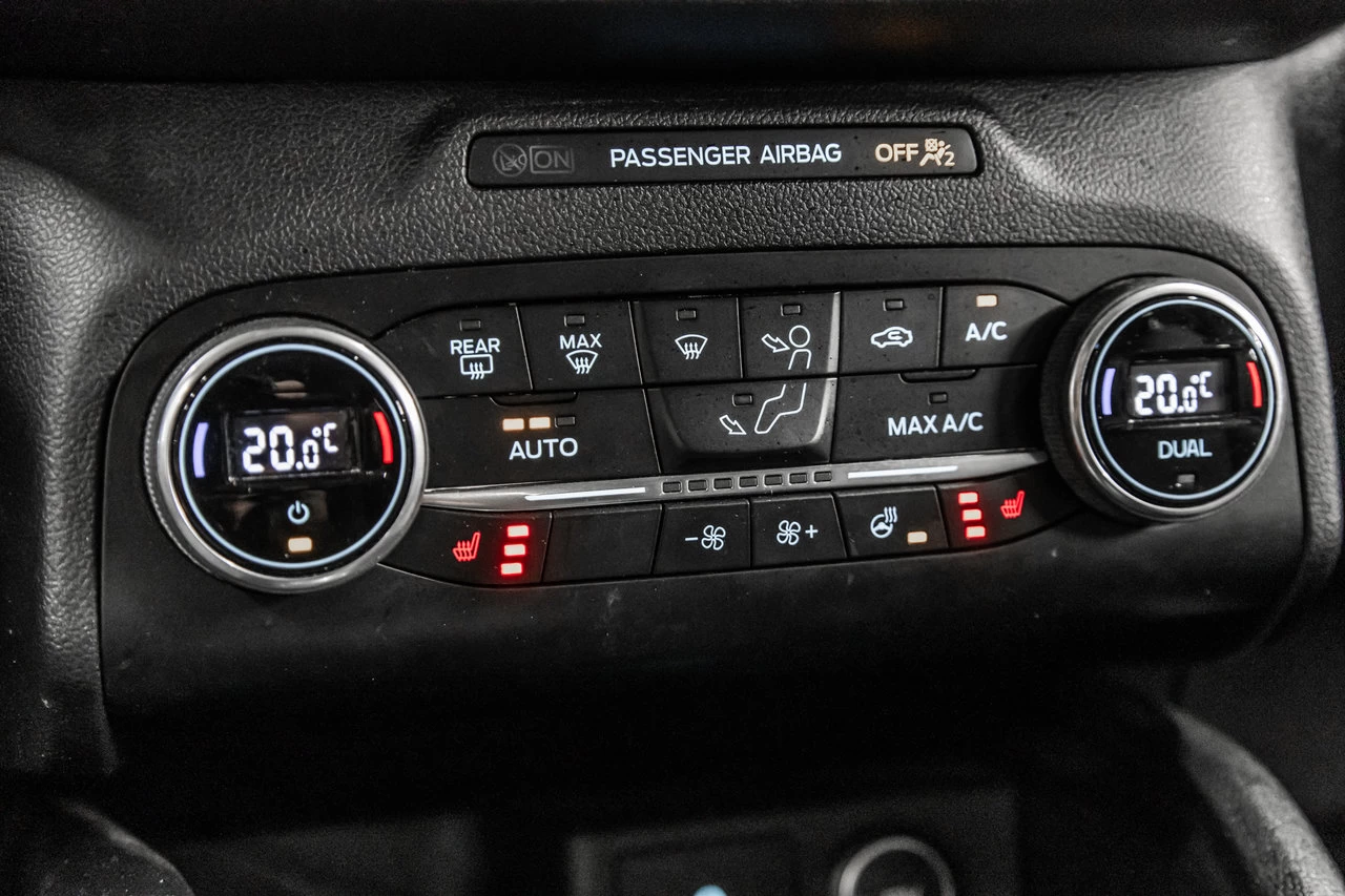 2020 Ford Escape Titanium Awd Image principale