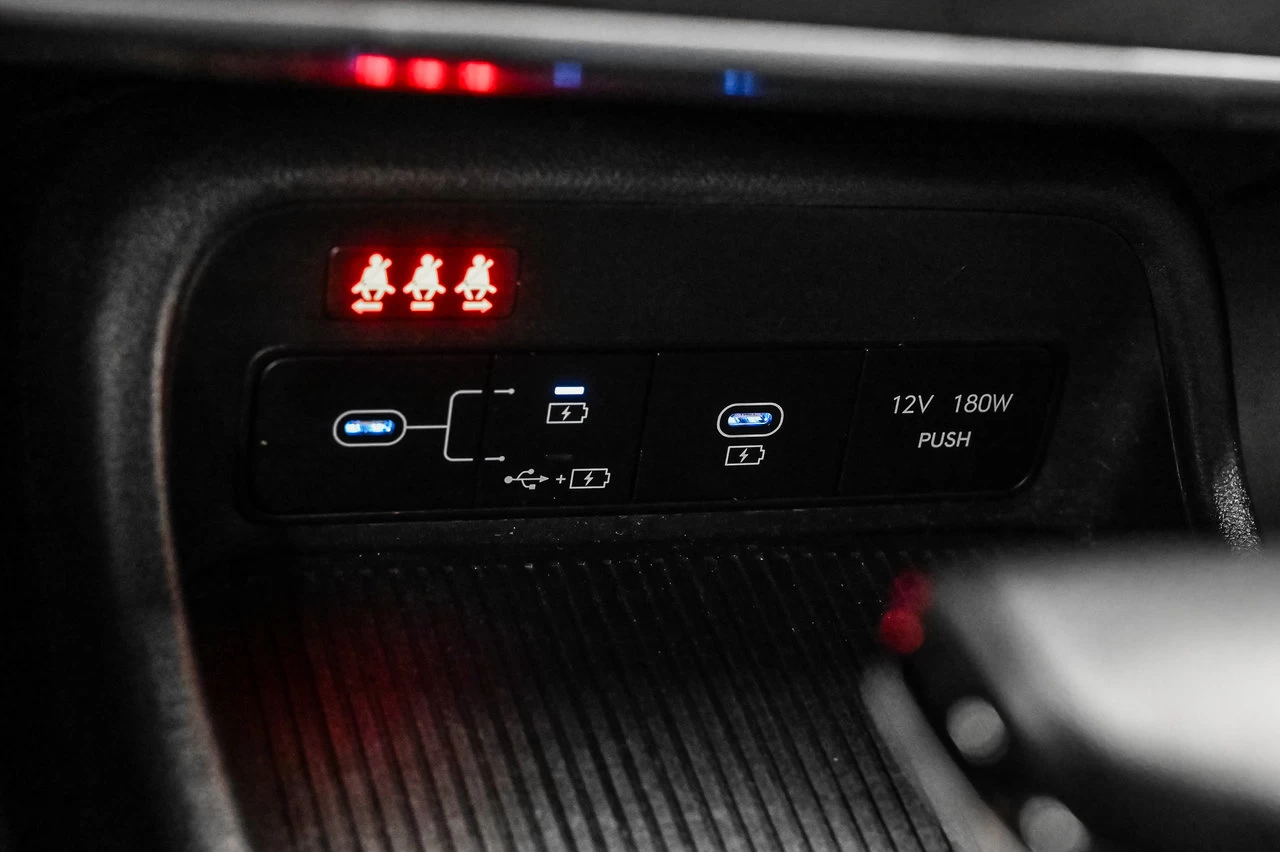 2024 Hyundai Kona Preferred Awd Main Image