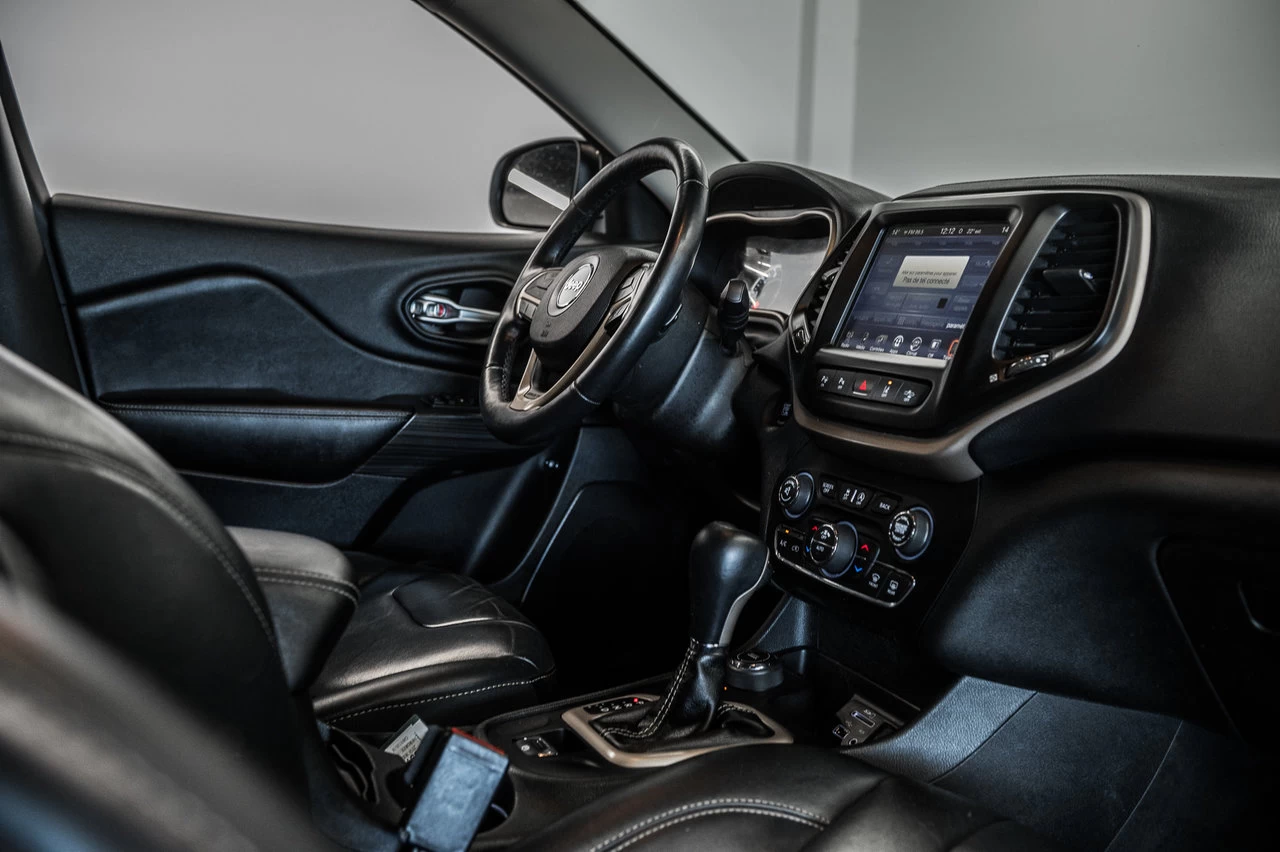 2016 Jeep Cherokee Limited V6 Awd Main Image