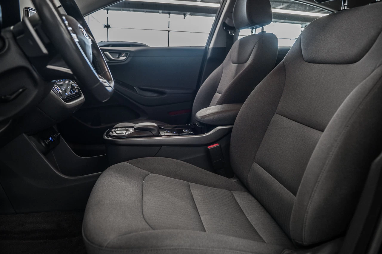 2020 Hyundai IONIQ Electric Preferred Image principale