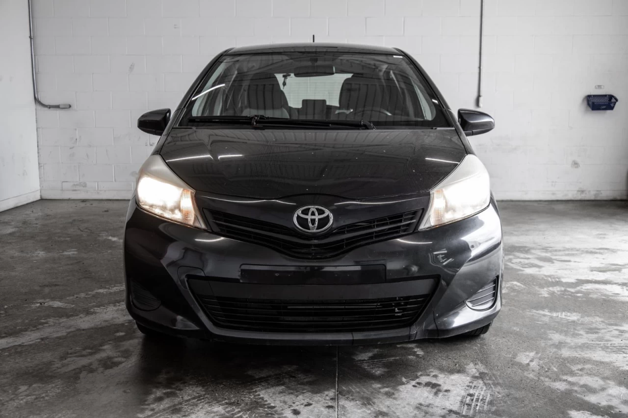 2013 Toyota Yaris Manuelle Garantie 1 AN Image principale